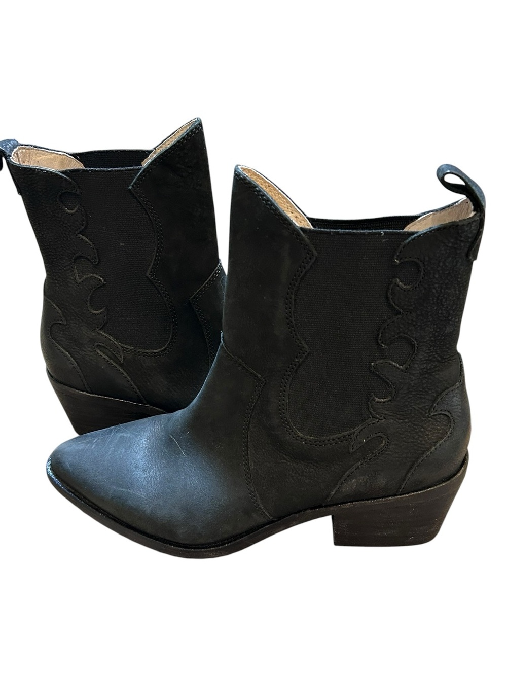 NWOB Anthropologie GeeWaWa Black Tilly cowboy boots size 7.5 festival bohemian